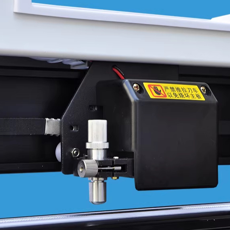 Plotter da Taglio per Adesivi  - Vinyl Cutter Plotter recensione e prezzo